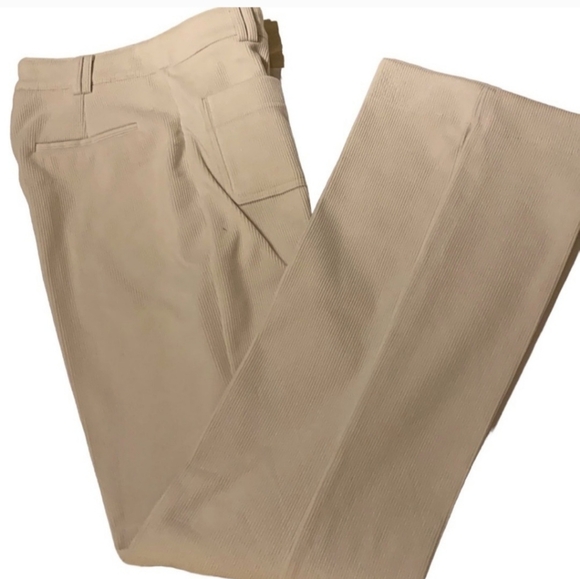 House of Harlow Wide Leg High Waist Soft Curduroy pants size 6 - Picture 5 of 16